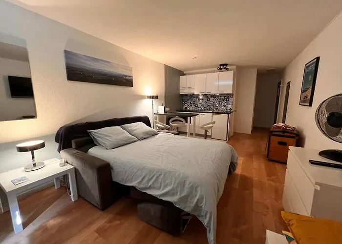 L'ocean A Perte De Vue, La Grande A Vos Pieds Biarritz